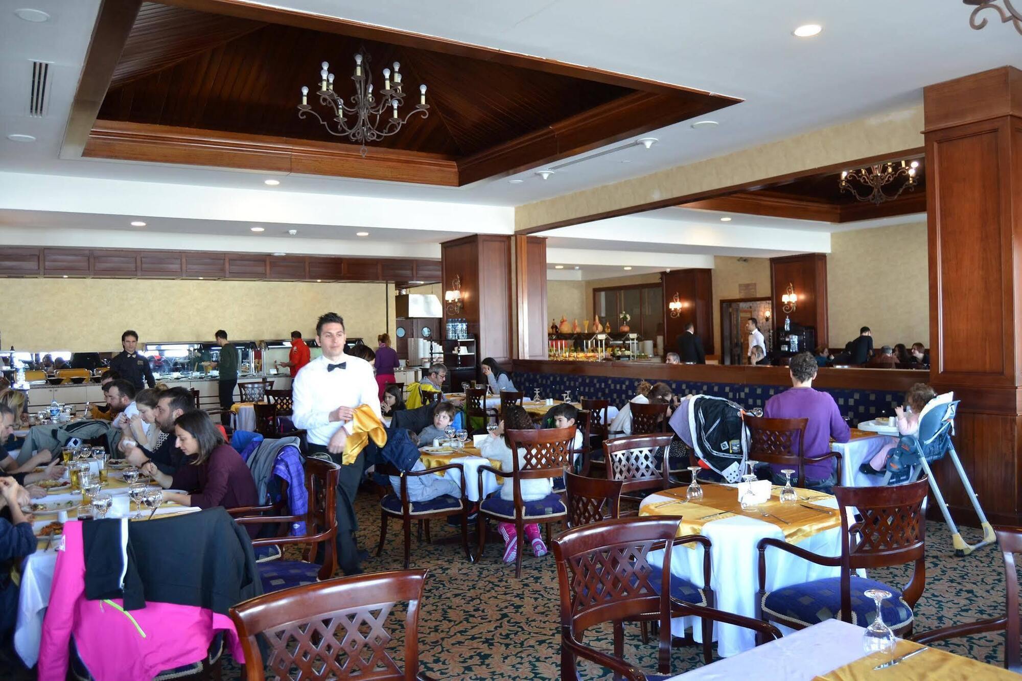 Ekinata Grand Toprak Hotel Sarıkamış Bagian luar foto